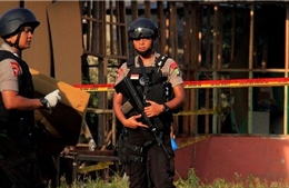 Nổ lớn tại Jakarta, 4 người bị thương  